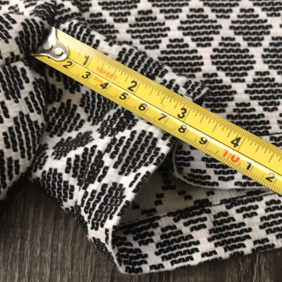 Gap Shorts NWOT Sz 8 - Picture 6 of 7